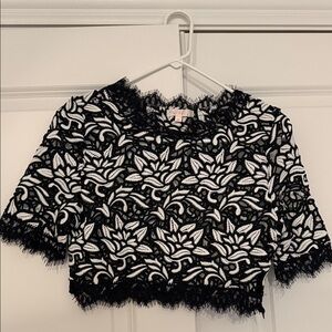 NWOT Luxxel Black and White Floral Lace Crop Top